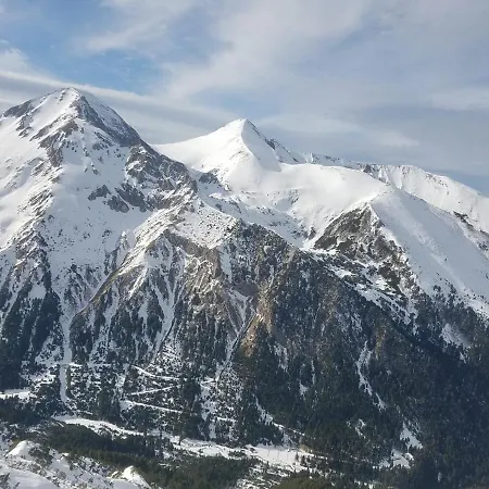 Lucy's Emerald Διαμέρισμα *