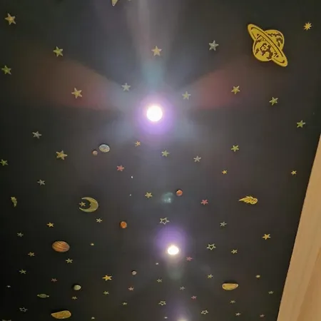 Lucy's Emerald דירה בנסקו