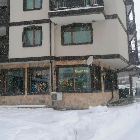 Lucy's Emerald * Bansko