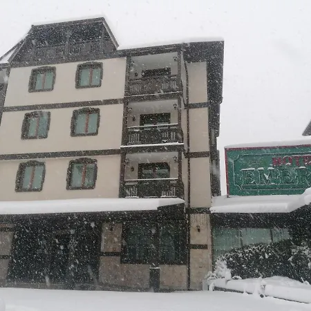 Lucy's Emerald * Bansko