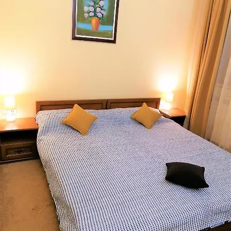 아파트 Lucy's Emerald 반스코