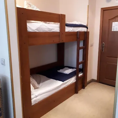 Lucy's Emerald 아파트