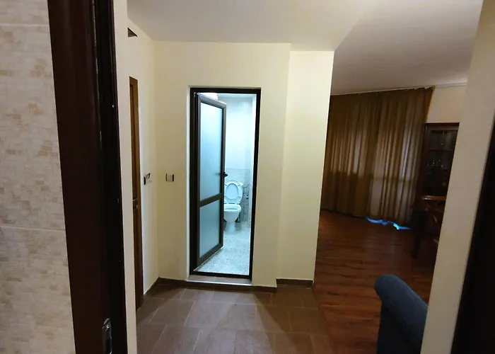 Lucy's Emerald Apartment